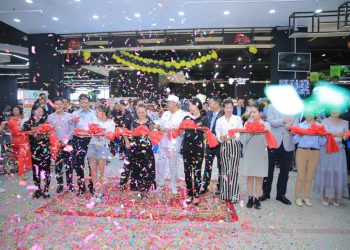 Sudhir Commends Government on Investors as Tycoon Commissions Union Supermarket at Kingdom Kampala