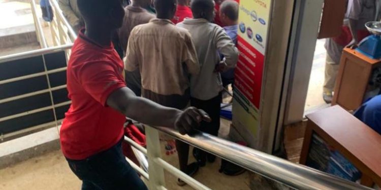 Kisekka Traders To Muntu; “Give us Guns we Overthrow Museveni”