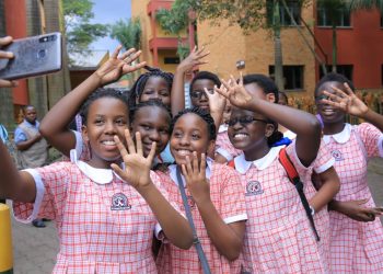 PLE: 15 Pupils Score Aggregate 4, 172 Pass in First Grade at Kampala Parents School