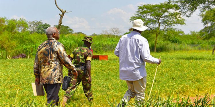 Amama Mbabazi Snubs Museveni’s Invitation to NRM Conference