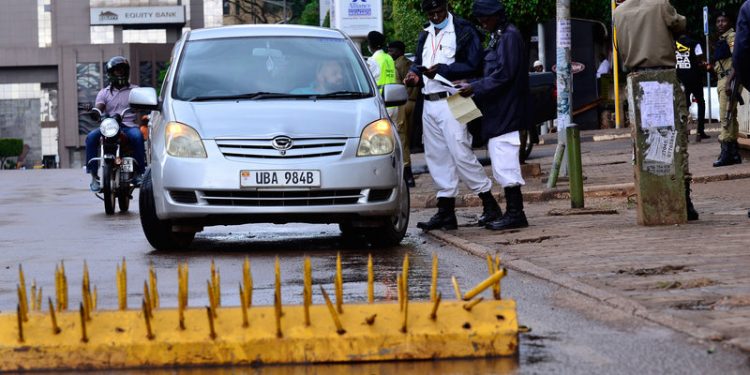 Lockdown: Police vows to Arrest Private Car Owners Driving past 7pm starting Tomorrow
