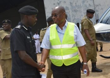 Shocker: Commander of Police Air Wing, Col Kaija, has no S.4 Qualification