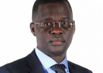 Lawyer Nicholas Opiyo picked by Security from Kamwokya Restaurant