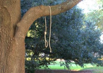 Police Constable found Hanging from Tree in Banda