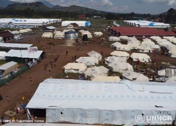 Congo War: 30000 refugees Camp at Nyakabande Center in Kisoro