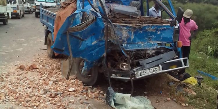9 Perish, 5 Injured in Luweero accident