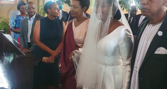 PHOTOS: City lawyer Makubuya weds Stanbic CEO Anne Juuko
