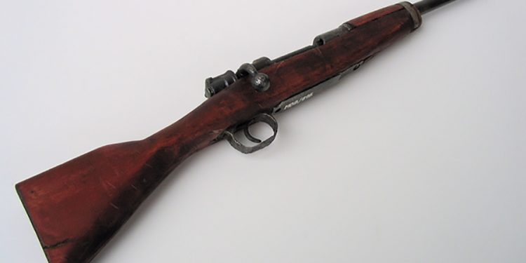 Assailants attack Security Guard in Magere, gun Taken