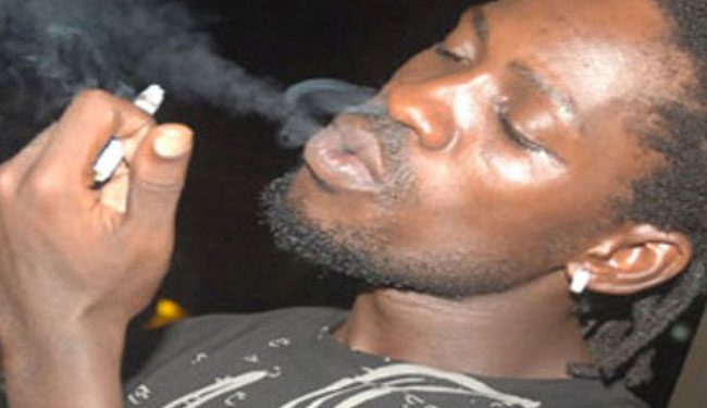 Police: We will Use old Law to Penalize weed Smokers