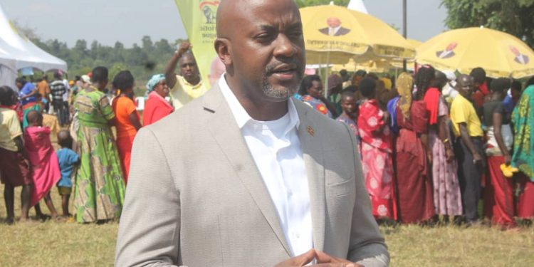 Aspiring MP Dedan Mubangizi offers Free Medical Services to Buwekula South