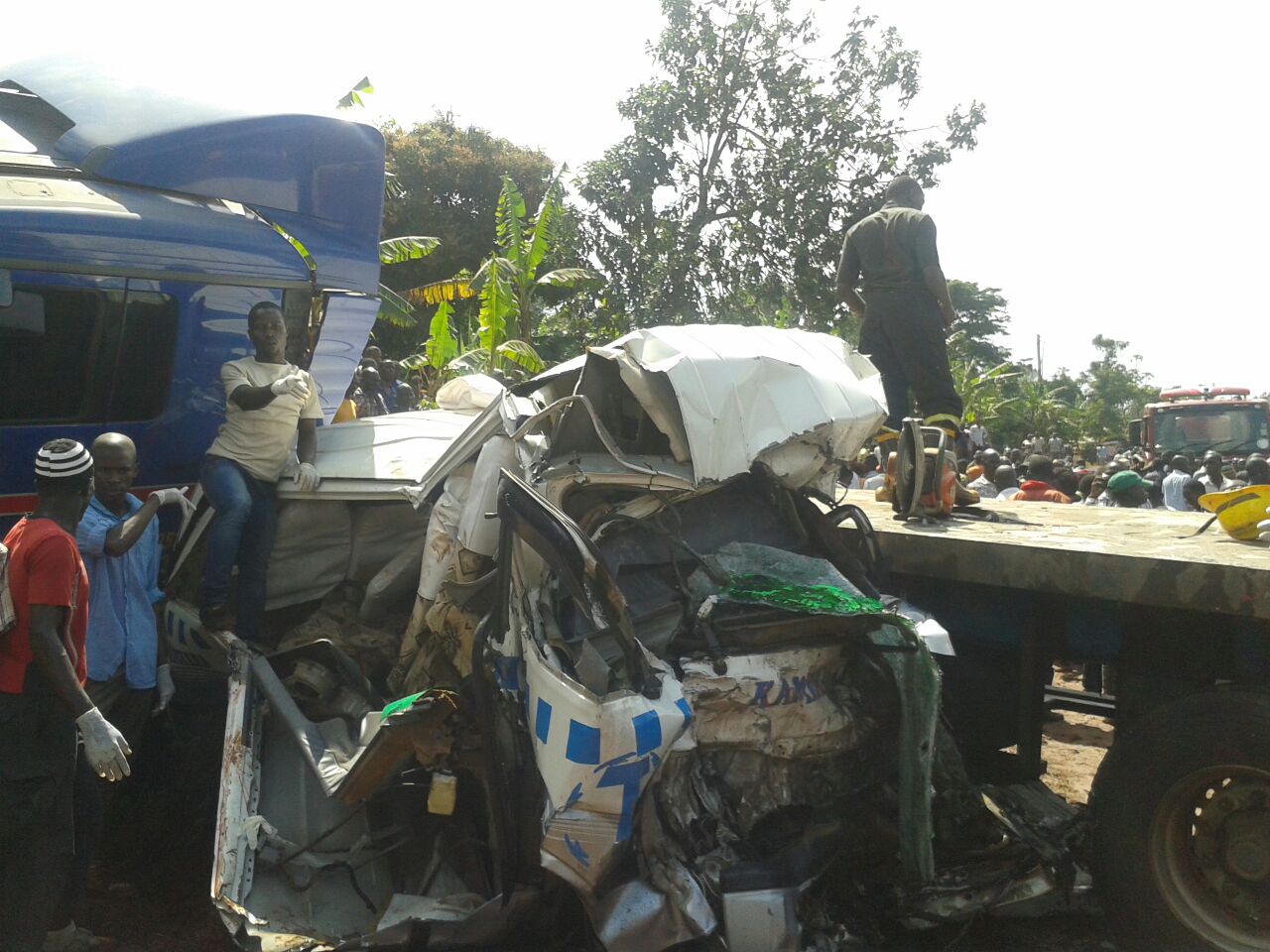 Sad;14 dead as trailer rams into taxi along Jinja highway