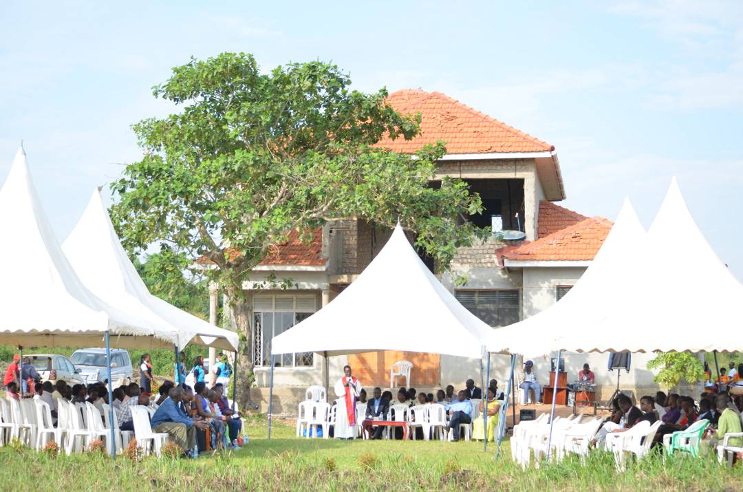 Pictorial: Besigye aide multi-million house shocks FDC stalwarts