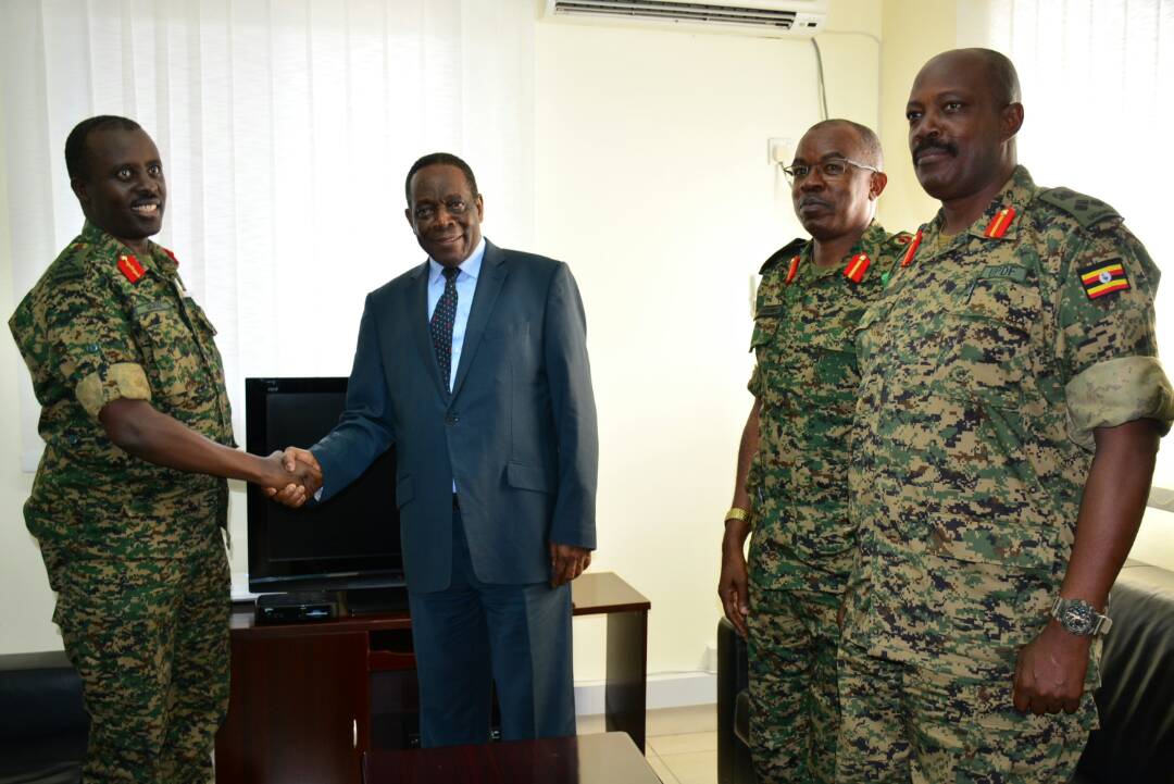 Muhoozi makes surprise visit to Somalia
