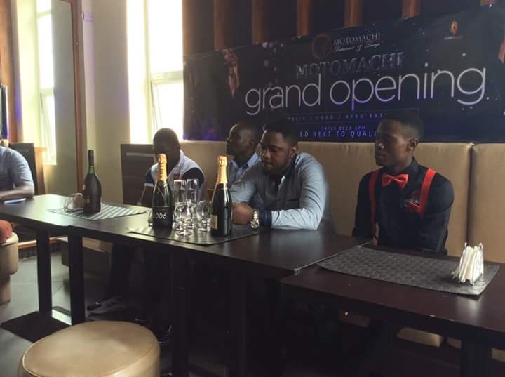 Motomachi bar opens today