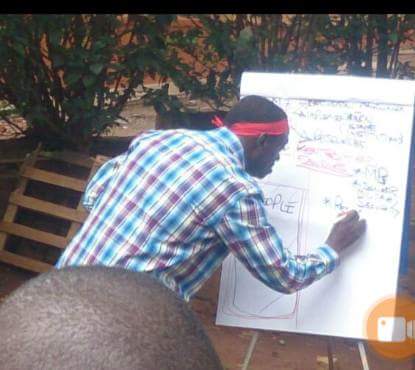 Age limit fracas: Besigye’s red ribbon protest day flops