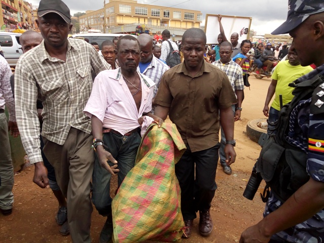 Photos: 300 Kifeesi Gangsters Rounded Up in City Sweep