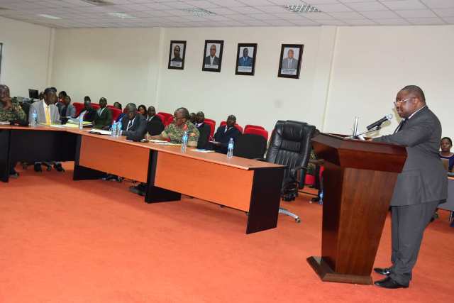 Defence Minister Urges Security Chiefs to Cooperate, Ensure Economic Development