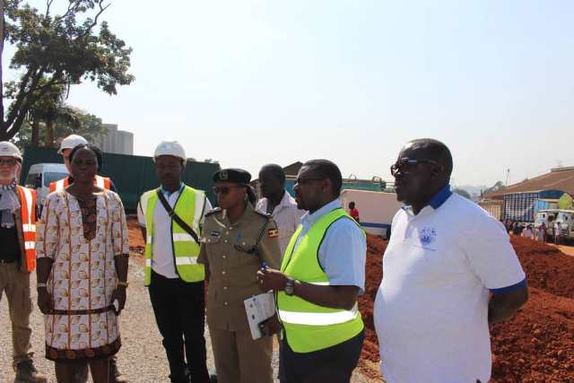 Police, NWSC, KCCA inspect Entebbe Road ahead of roadcrossing works