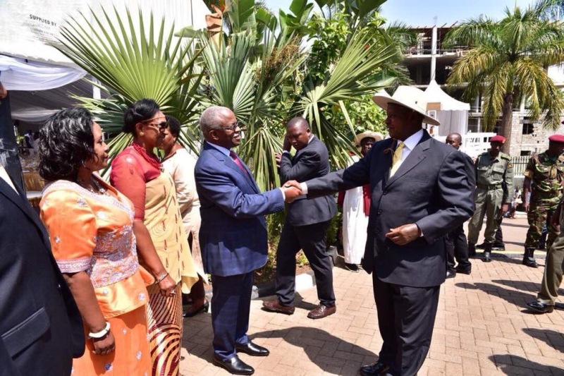 Mbabazi Commends Museveni’s Leadership Style
