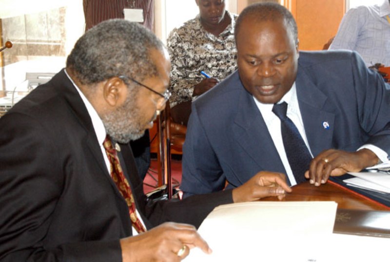 I am Sorry, Mutebile Apologizes to MPs over BoU Mess