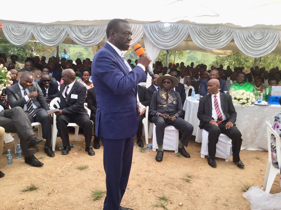 Besigye Reveals his Love for Museveni; “I Campaigned for Him in 1980 When he Had Nothing.”