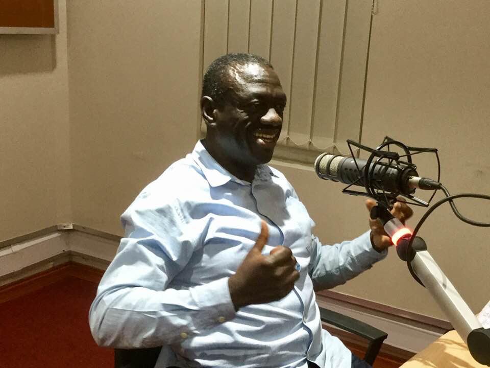 Besigye Scoffs at Bobi Wine’s Anti-NRM Song ‘Tuliyambala Enguule’