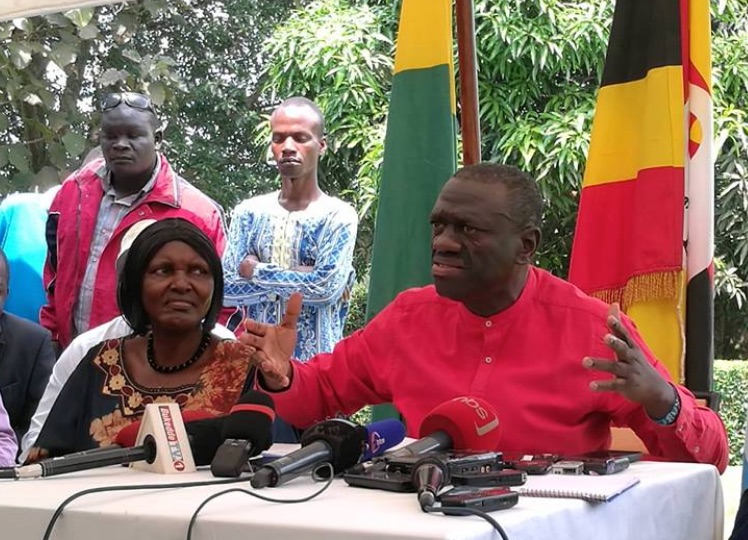 Besigye: FDC Forced Me into 2016 Election