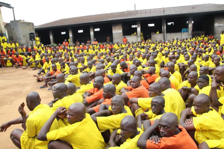NAMES: Museveni Pardons 833 Inmates as a move to Decongest Prisons over COVID-19