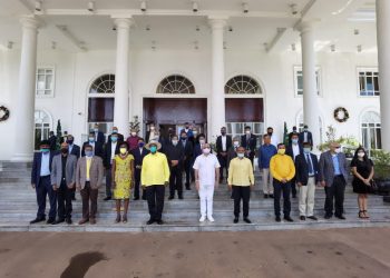 Indian business Community led by Sudhir to State House endorses Museveni