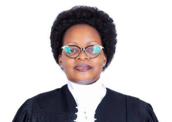 Mercy Kainobwisho Replaces Bemanya Twebaze as Registrar General at URSB