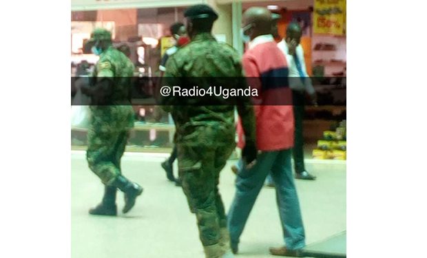 SURPRISE! Kabaka seen in Ntinda Walking Majestically doing Shopping