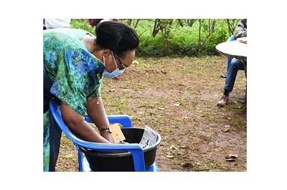 FDC kicks out Minister Ssebugwawo for Accepting Museveni’s job