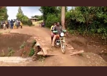 Photos: Shs.54m Bridge paralyses Nation