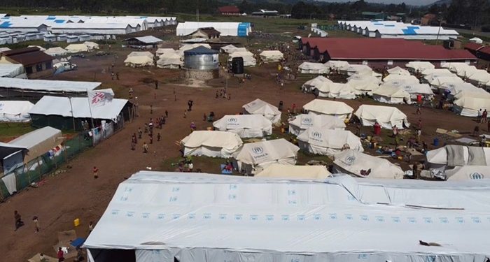 Congo War: 30000 refugees Camp at Nyakabande Center in Kisoro
