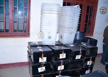 Oyam: Soldiers with Pre-ticked NRM ballot Papers beat up Presiding officer, steal Ballot box