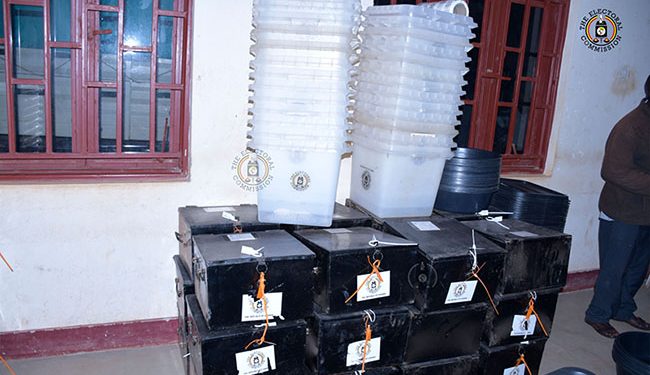 Oyam: Soldiers with Pre-ticked NRM ballot Papers beat up Presiding officer, steal Ballot box