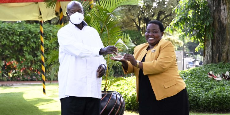 Museveni receives Prestigious award from Italy for his Exceptional humanitarian Contribution