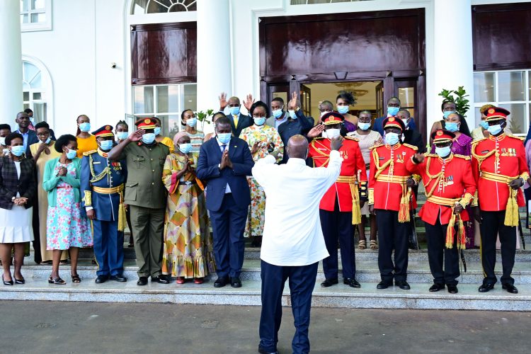 Museveni warns UPDF Generals: Don’t put your Retirement Package in Betting